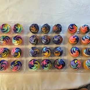 Multicolored Cupcakes!!!