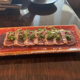 Yellow fin tuna tataki