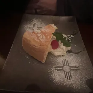 Biscochito cheesecake