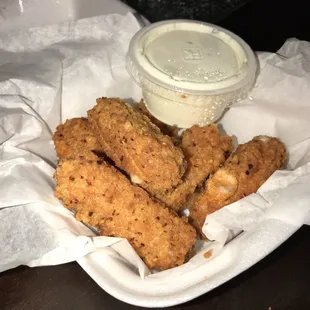 Honey Sriracha Cheese Sticks, DELICIOUS! Served with a side or Ranch.