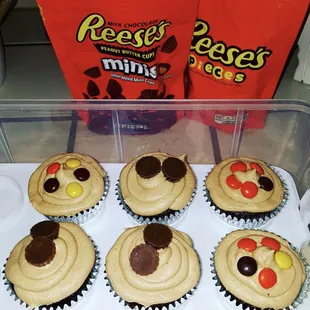 a box of reese's mini cupcakes