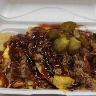 Delicious food and wonderful service. Dirty nachos were great! I'll definitely be back to try other items!