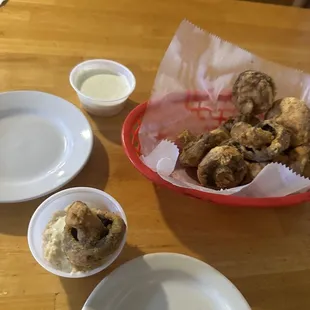 Fried mushrooms with various sauces