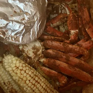 Snow crab legs, corn