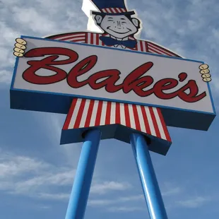 a sign for a restaurant