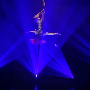 The fact this couple is married made it all the more romantic.