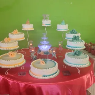 For a double quinceanera with two different colors