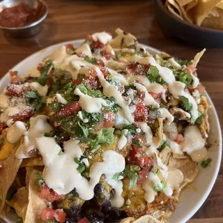 Nachos con Queso Blanco