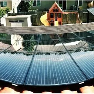 21-panel array, no conduit, complete symmetry. Very nice BLAND installation