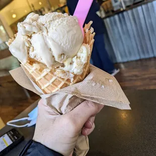 London Fog (Earl Gray flavor) and bananas foster--DELICIOUS!