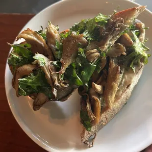 Fresh mushroom toast