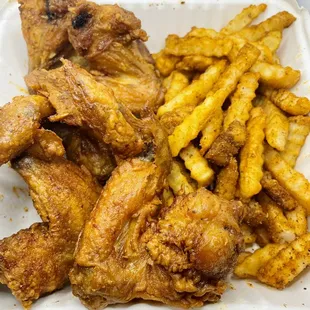 5 Whole Wings &amp; Old Bay Fries