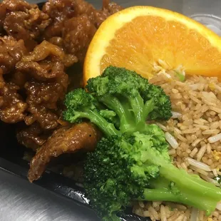 food, chicken wings and fried chicken