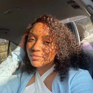 Jasmin D.
