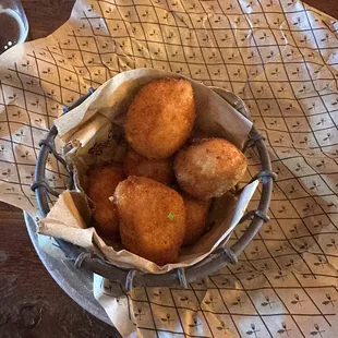 Mac &amp; Cheese Bites