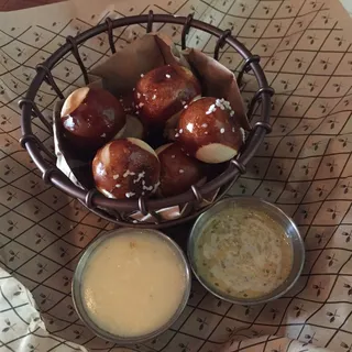 Bavarian Pretzel Bites