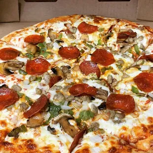 Supreme PIzza