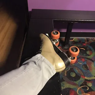 I kind of hate this type of skates. Give me inline or figure skates over these any day.