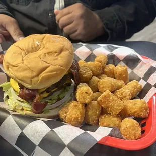 Char-broil Burger with Cheese