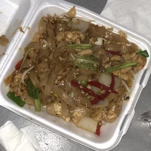 ramen, ramen and noodles, noodle soup, noodle dish, food, noodles