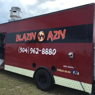 a red food truck