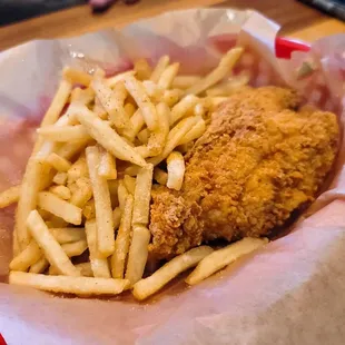 Fried Catfish &amp; Fries meal