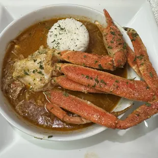 12 oz. Seafood Gumbo Bowl w/ added crab leg