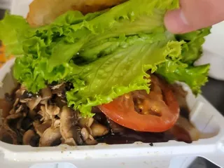 Teddy's Bigger Burgers - Kaneohe