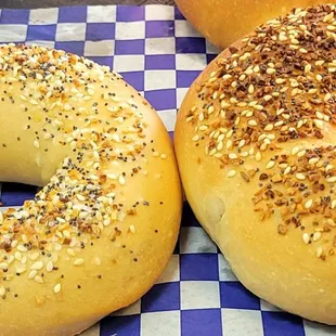 a variety of bagels