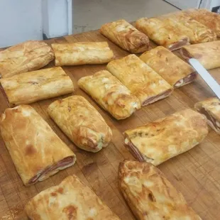 Stuffed Strombolis