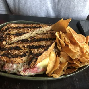 Rib Smash Sandwich