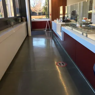 sushi and sashimi, interior
