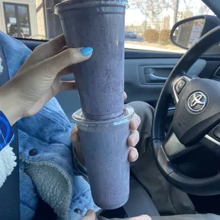 Had to start my Saturday by getting the best smoothie in the world Blueberry Muffin