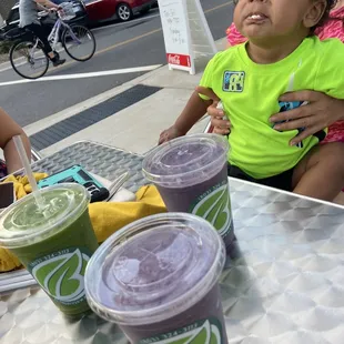 Emily blueberry muffin smoothie and one monster green kale and baby ate pasta