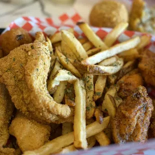 fried chicken wings, poultry, bbq chicken, chicken, chicken wings, food, chicken wings and fried chicken, fried chicken, bbq wings