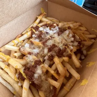 Chili cheese fries