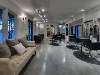 Circa 79 Salon