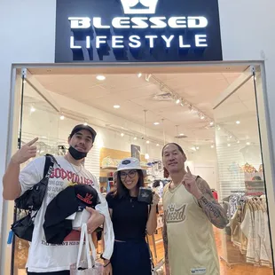 Amazing store &amp; amazing people! Check it out!!!
