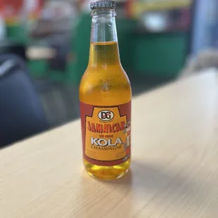 Champagne kola