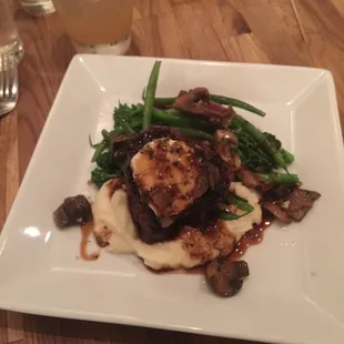 Grilled Beef Tenderloin Filet