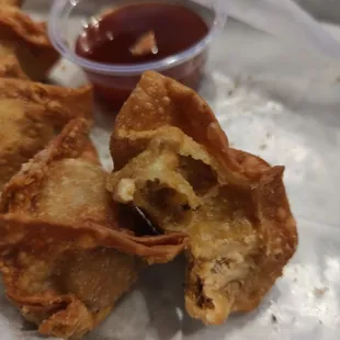 Inside bbq wonton