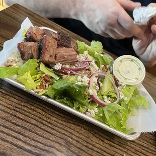 Burnt &amp; Bleu Salad