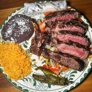 Vaquero Steak  (view more OC eats on IG @capricorncow)