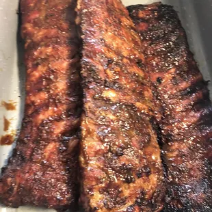 ribs in a pan