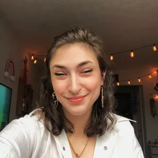 Emma R.