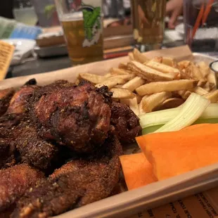 Wings with fries (you can choose the side)