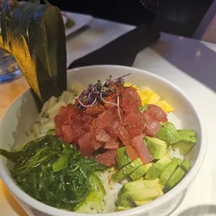 Poke dish