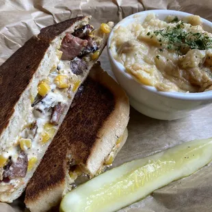 Low Country w/ Garlic Parmesan Mashed Potatoes