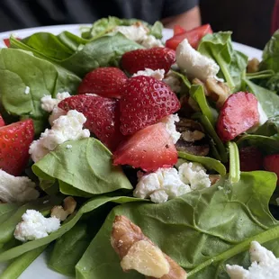 Spinach Strawberry Salad