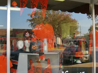 Karman Korner Resale